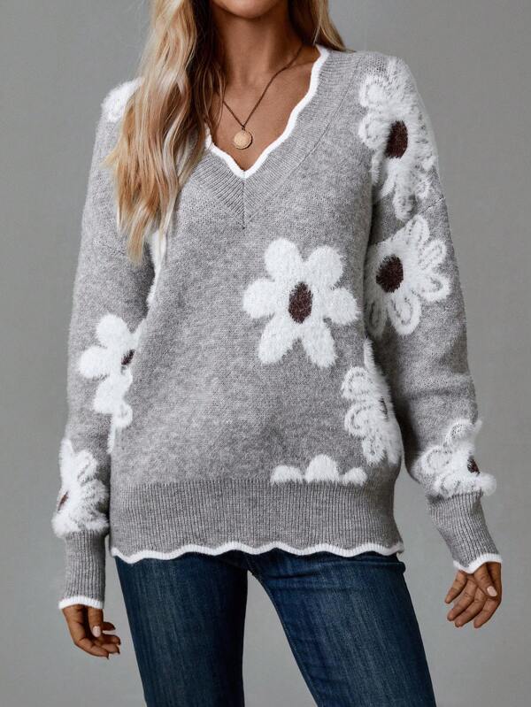 ALEXIA | ELEGANT V-NECK FLORAL SWEATER