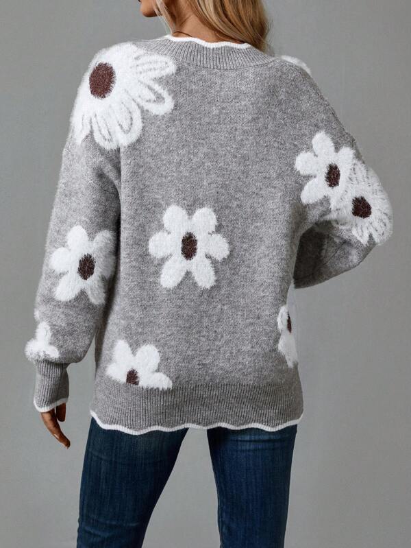 ALEXIA | ELEGANT V-NECK FLORAL SWEATER