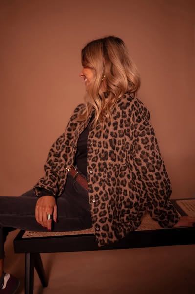 ROMY - WOMEN’S LEOPARD PRINT BOMBER JACKET
