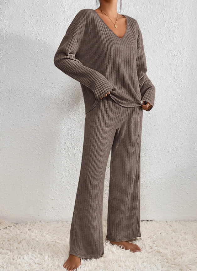 KAIA – RIBBED KNIT LOUNGE SET